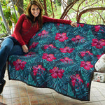 Hot Pink Hibiscus Tropical Pattern Print Quilt