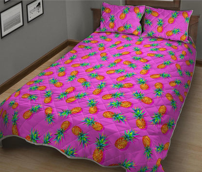 Hot Pink Pineapple Pattern Print Quilt Bed Set