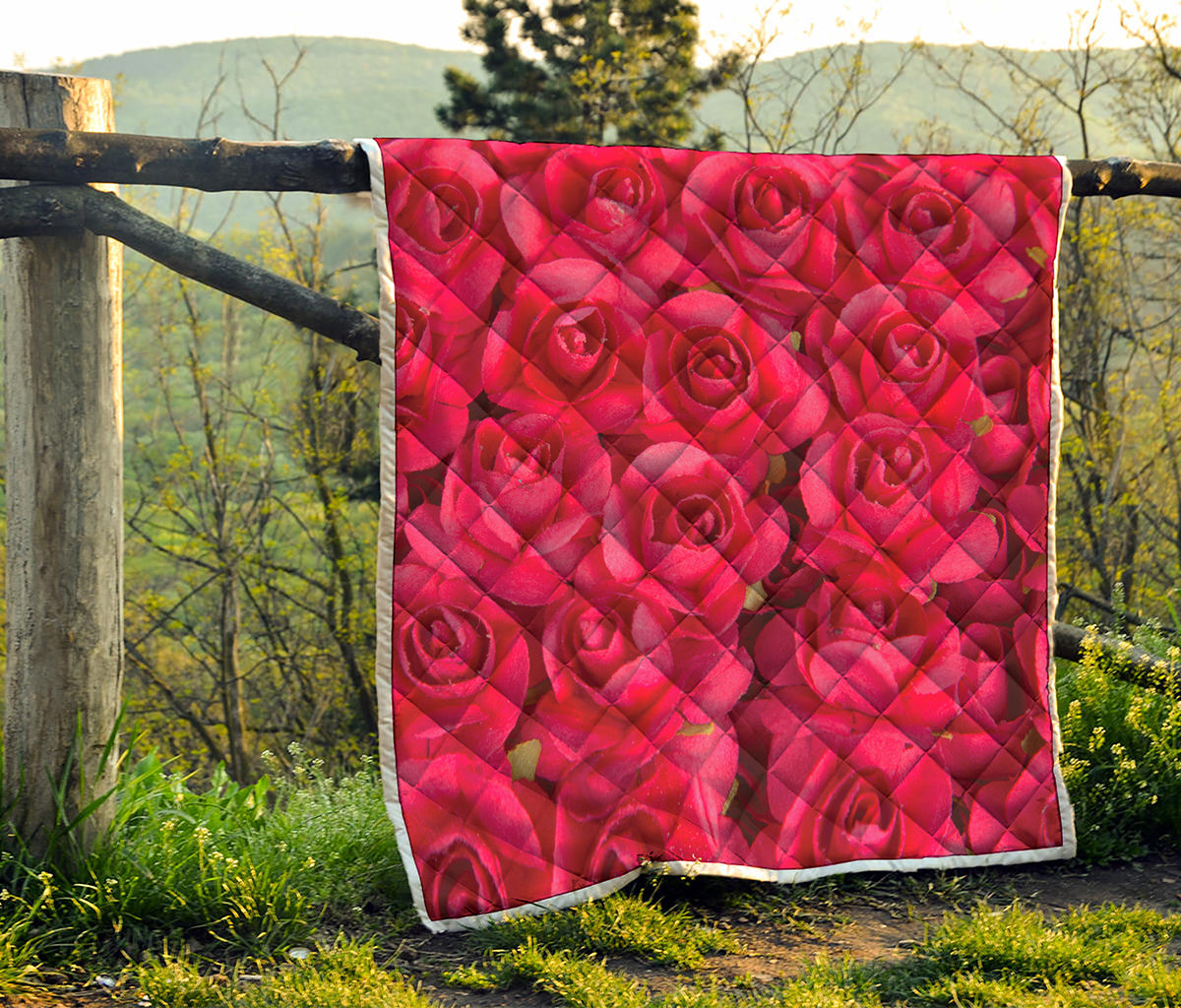 Hot Pink Rose Print Quilt