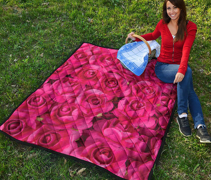 Hot Pink Rose Print Quilt