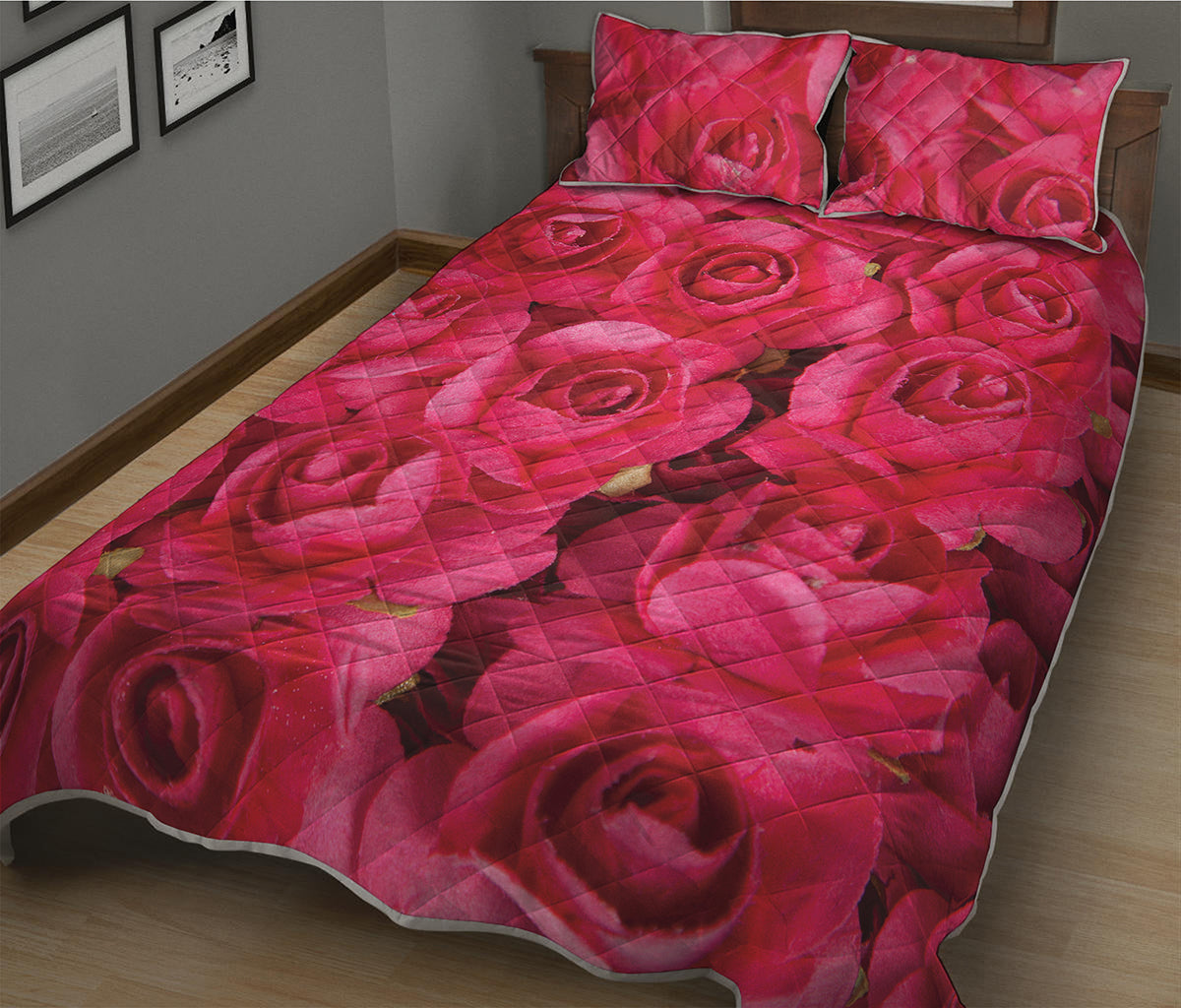 Hot Pink Rose Print Quilt Bed Set