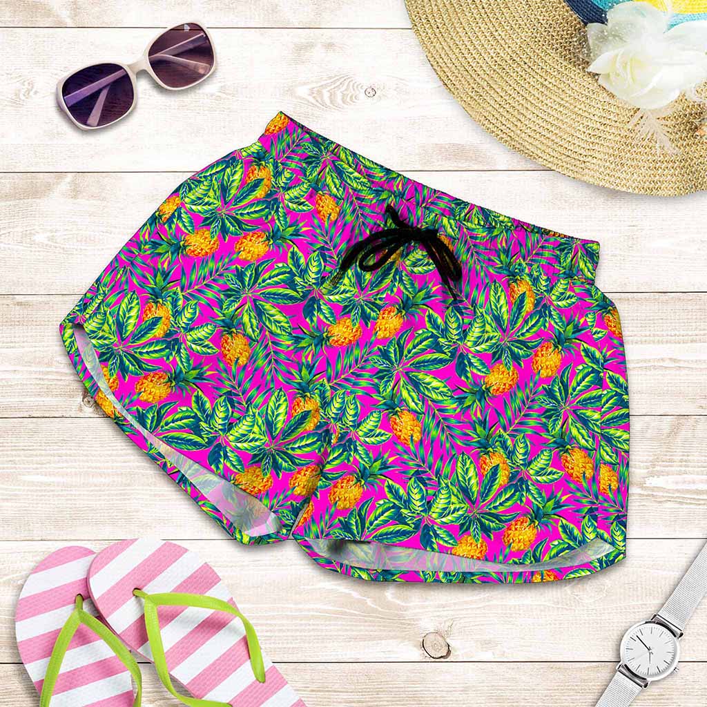 Hot Purple Pineapple Pattern Print Women's Shorts