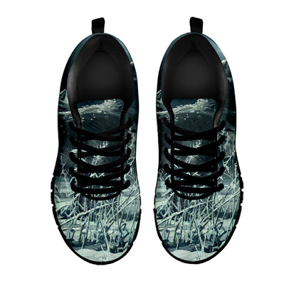 Howling Snowy Wolf Painting Print Black Sneakers