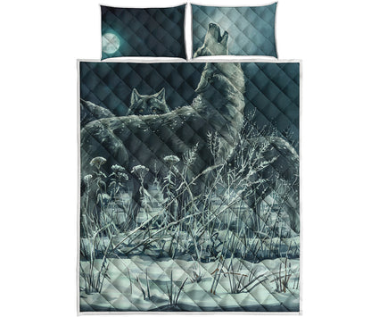 Howling Snowy Wolf Painting Print Quilt Bed Set