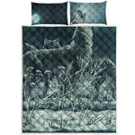 Howling Snowy Wolf Painting Print Quilt Bed Set