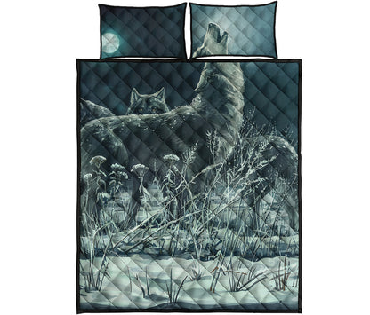 Howling Snowy Wolf Painting Print Quilt Bed Set
