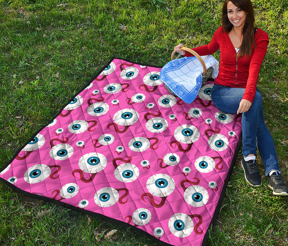 Human Eyeball Pattern Print Quilt
