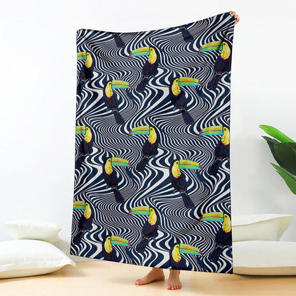 Illusion Toucan Print Blanket