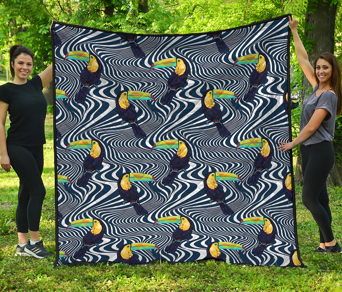 Illusion Toucan Print Quilt