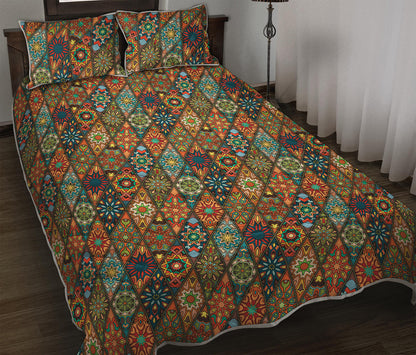 Indian Floral Patchwork Pattern Print Quilt Bed Set