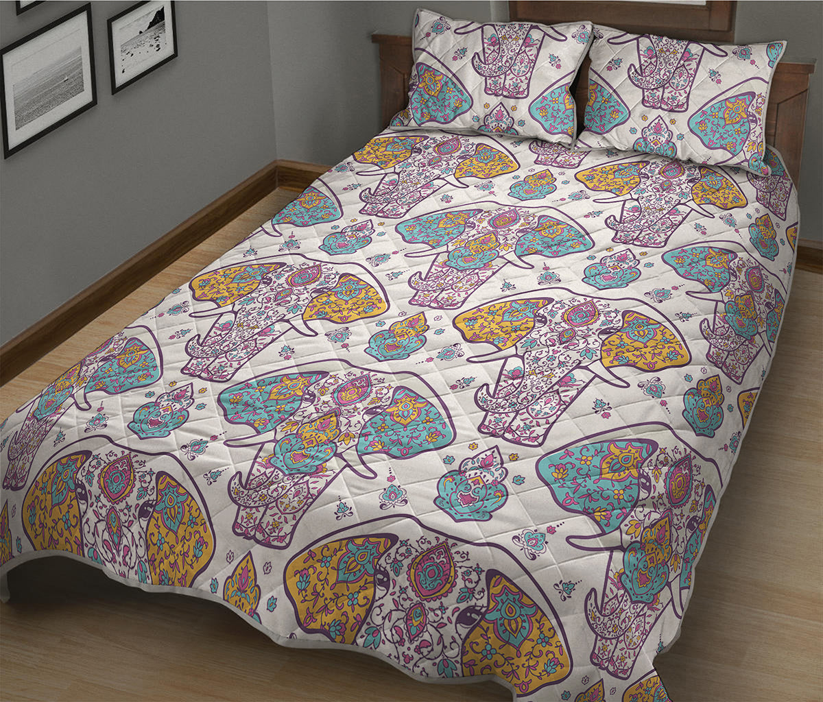 Indian Flower Elephant Pattern Print Quilt Bed Set