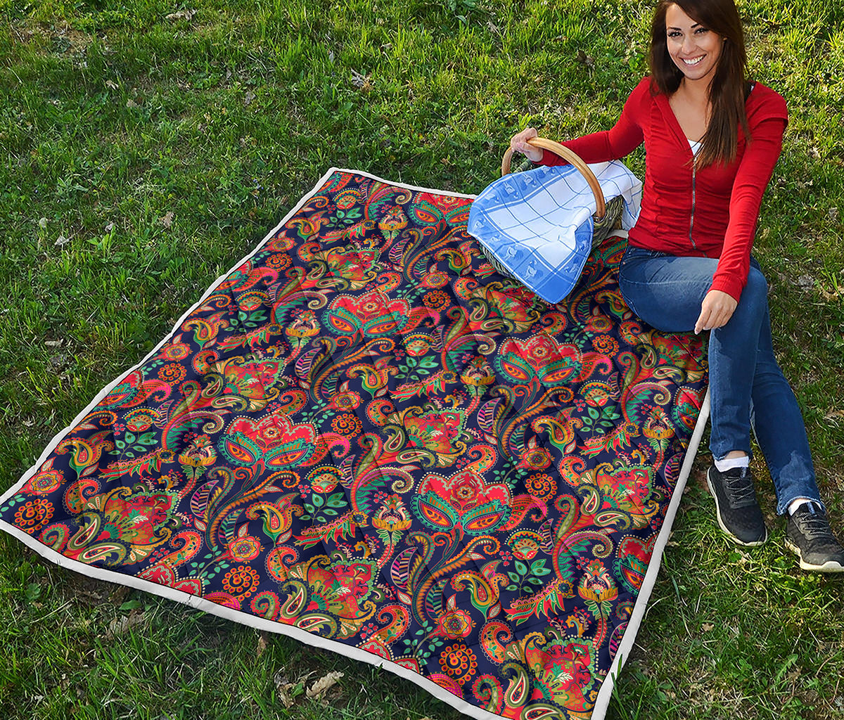 Indian Paisley Pattern Print Quilt
