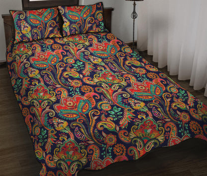 Indian Paisley Pattern Print Quilt Bed Set