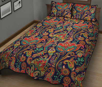 Indian Paisley Pattern Print Quilt Bed Set