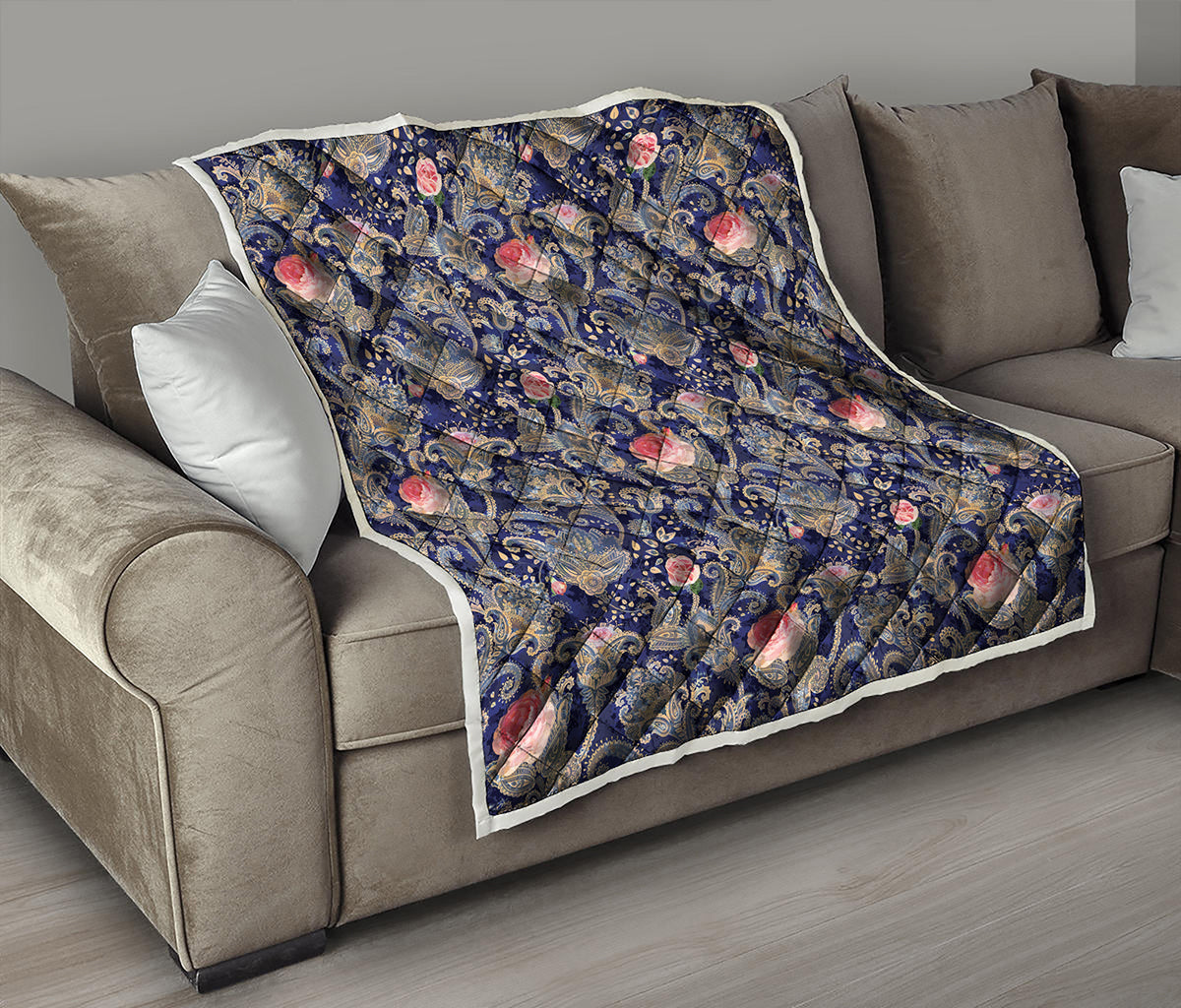 Indian Rose Paisley Pattern Print Quilt