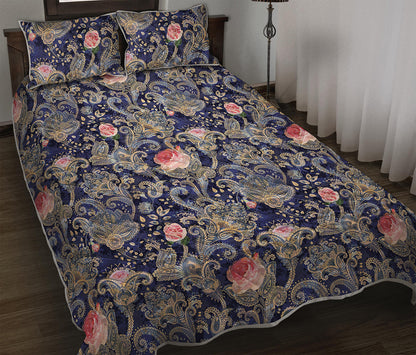 Indian Rose Paisley Pattern Print Quilt Bed Set