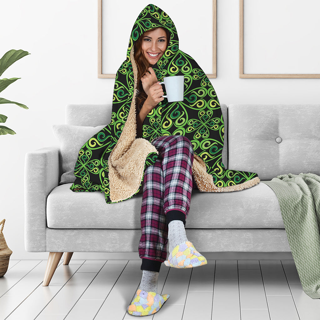 Irish Celtic Symbol Pattern Print Hooded Blanket