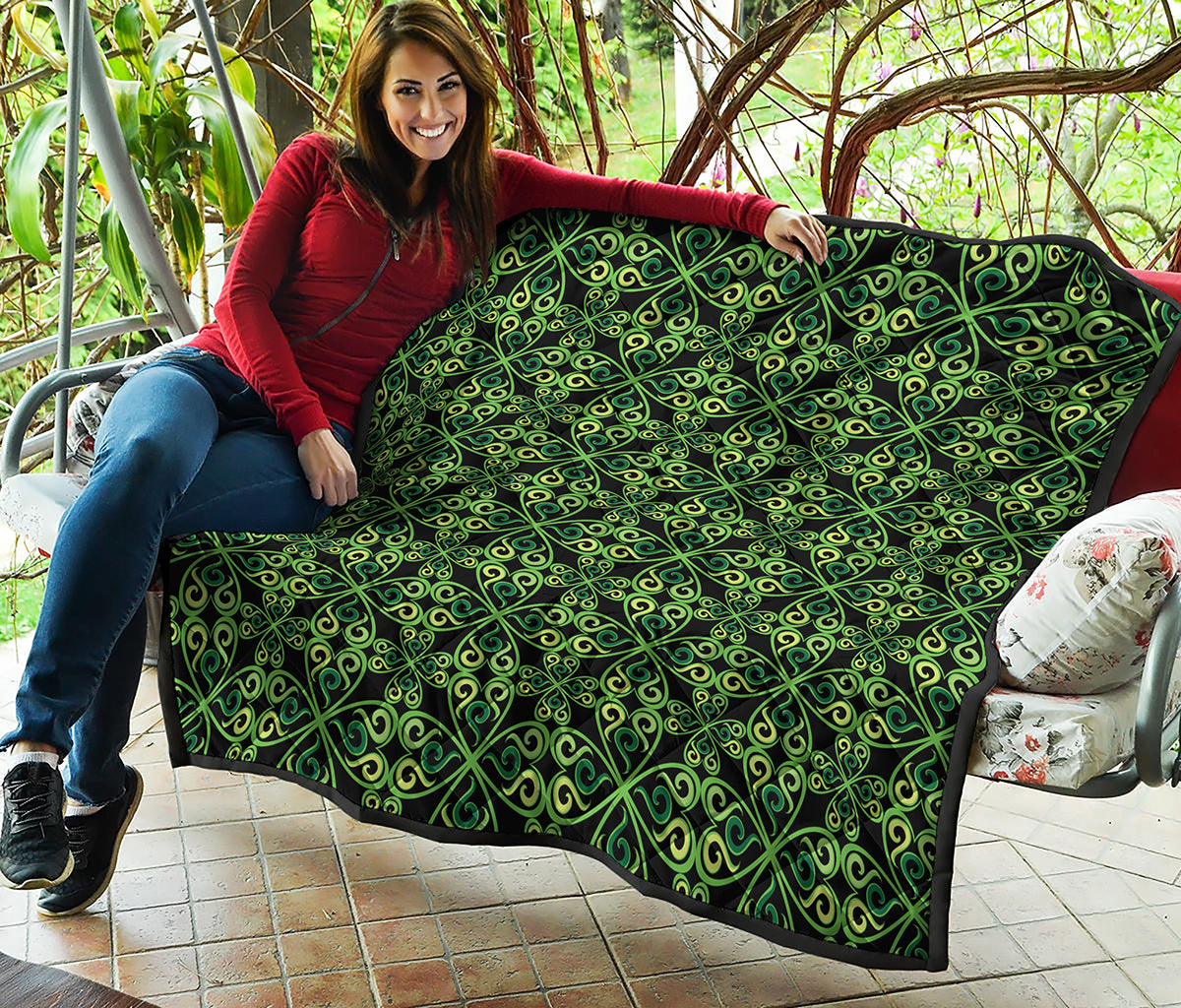 Irish Celtic Symbol Pattern Print Quilt