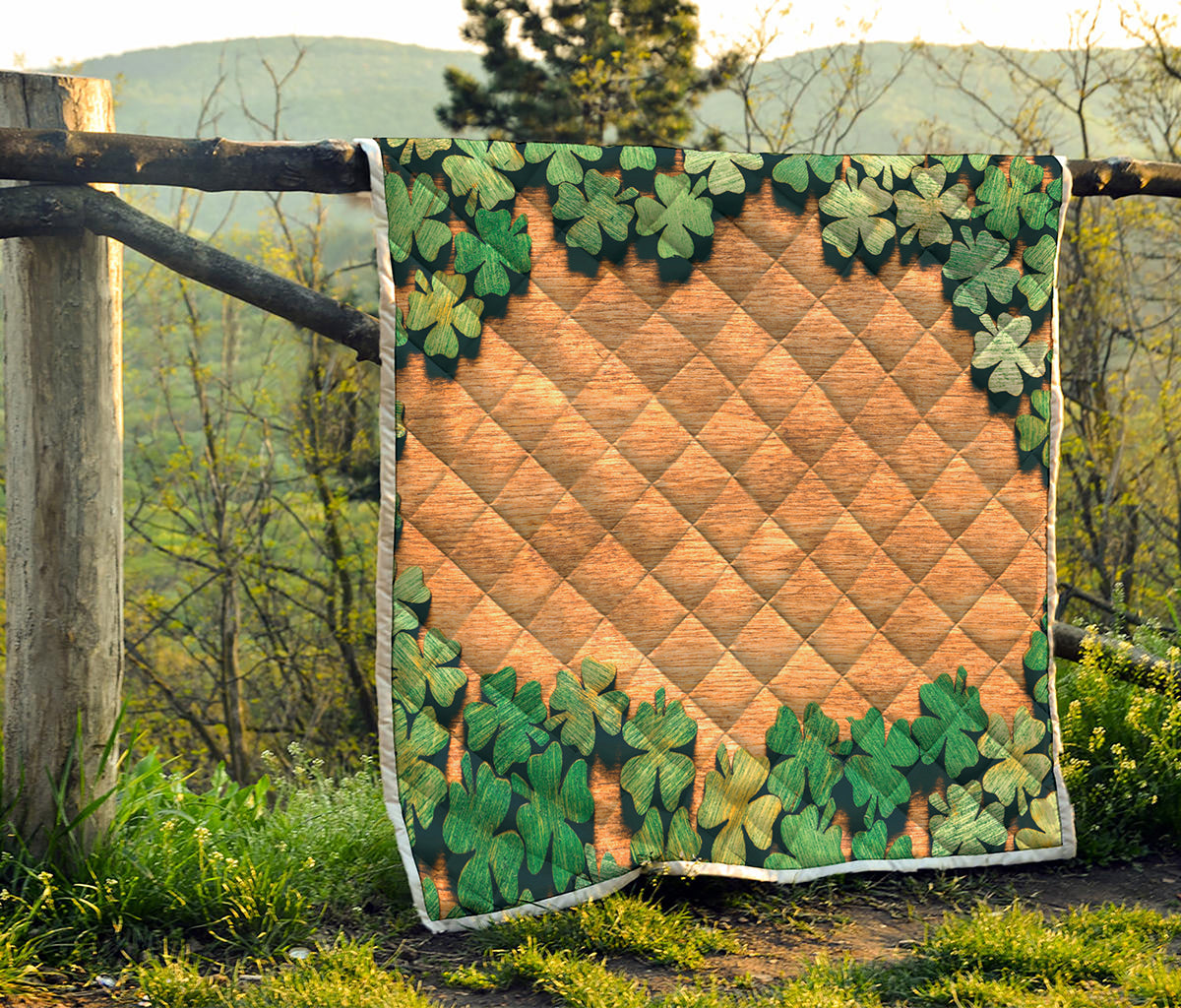 Irish Four Leaf Clovers Wood Print Quilt