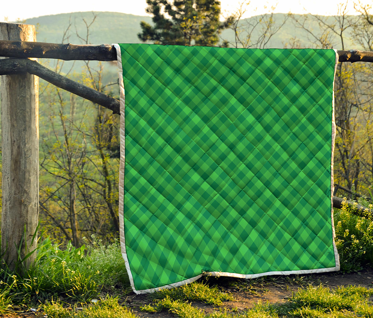 Irish Green Buffalo Plaid Print Quilt