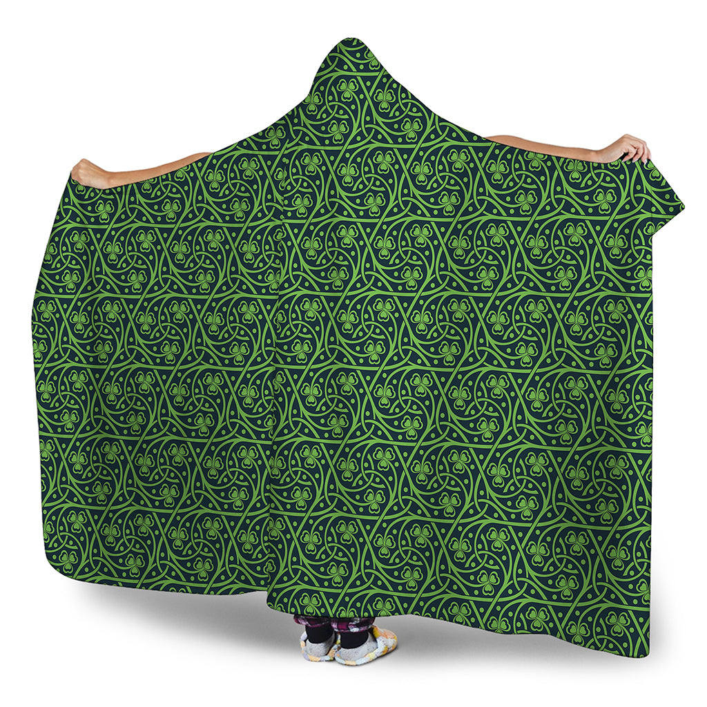 Irish Shamrock Pattern Print Hooded Blanket
