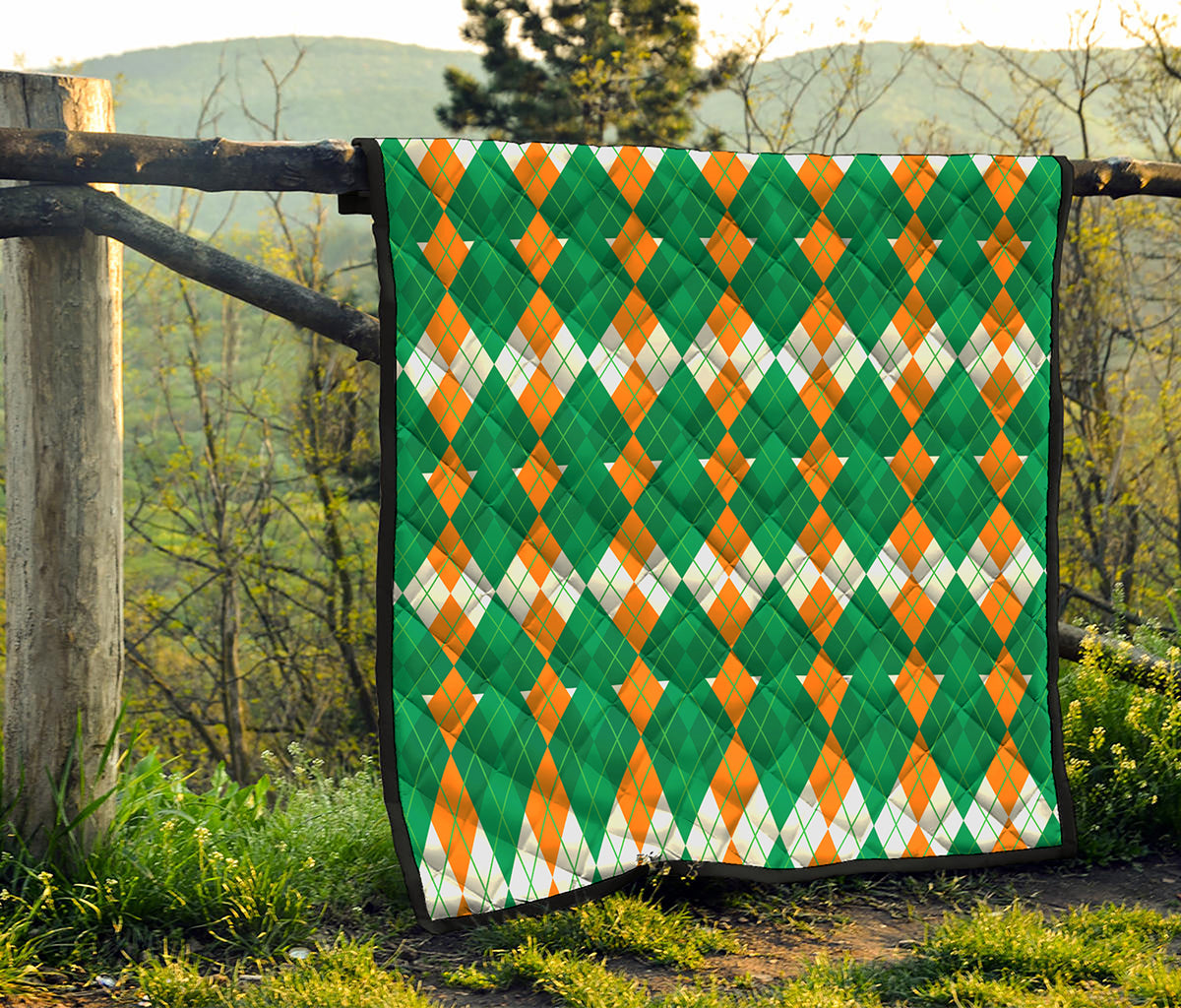 Irish Themed Argyle Pattern Print Quilt