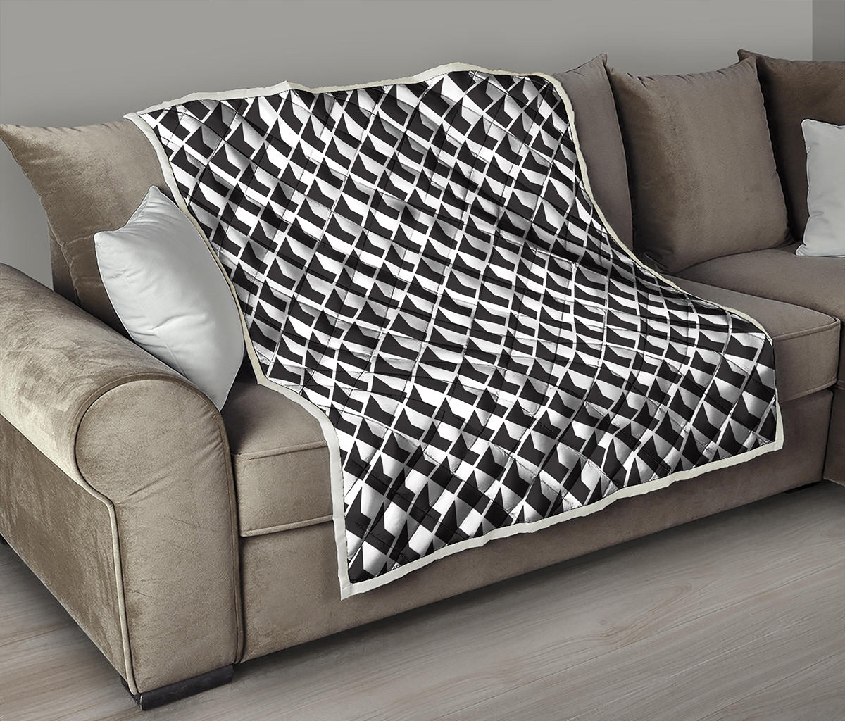 Isometric Geometric Pattern Print Quilt