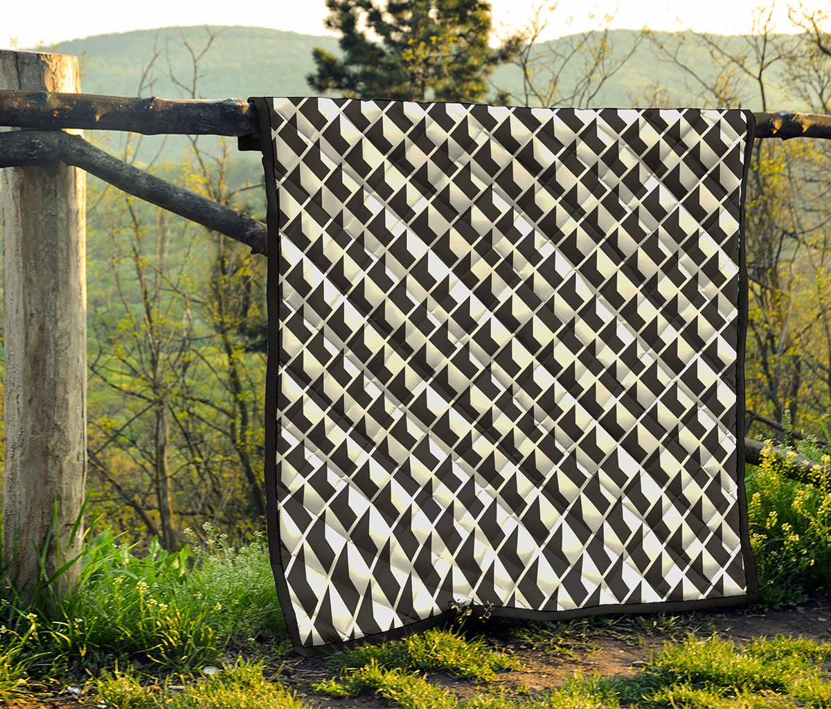 Isometric Geometric Pattern Print Quilt