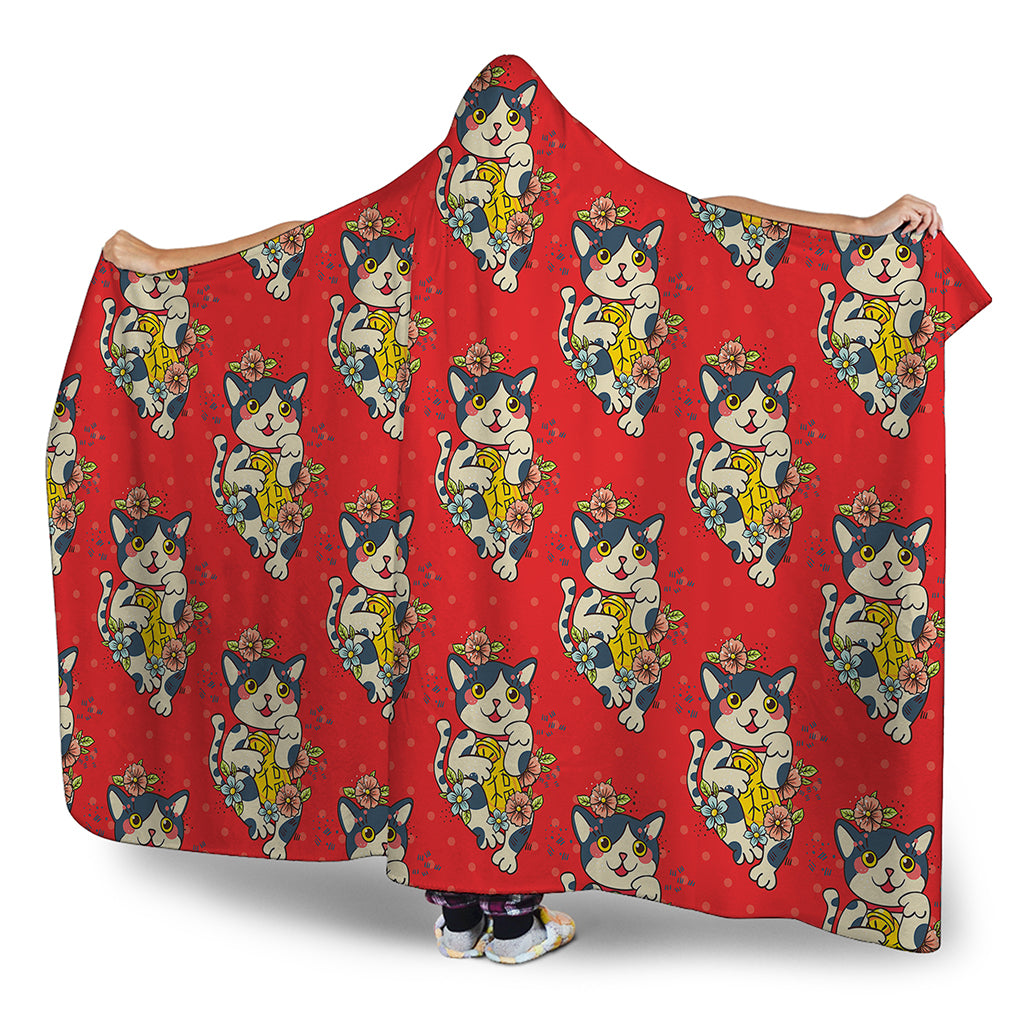 Japanese Cat Maneki Neko Pattern Print Hooded Blanket