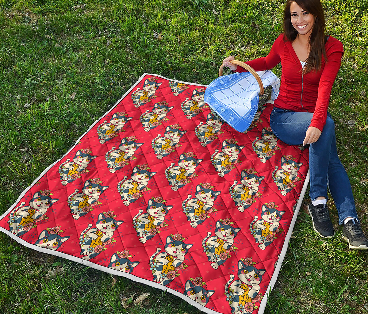 Japanese Cat Maneki Neko Pattern Print Quilt