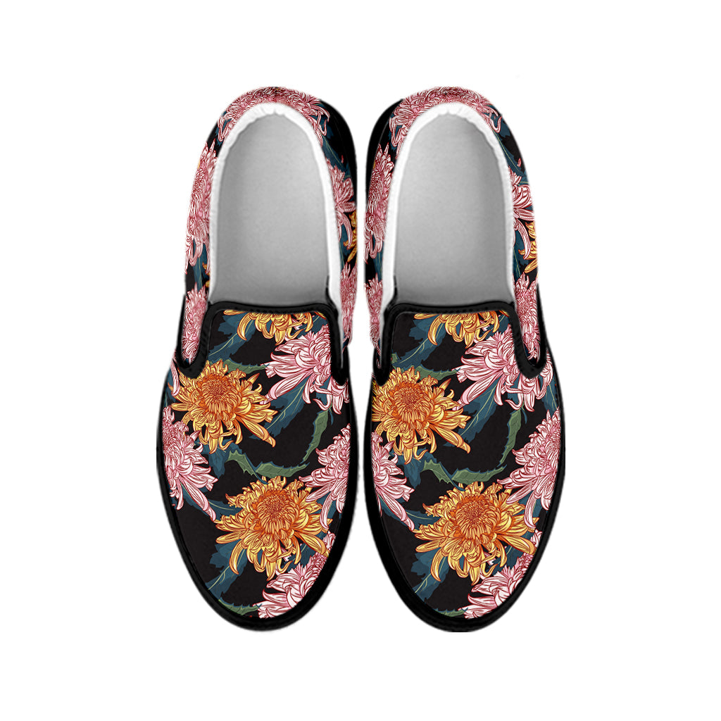 Japanese Chrysanthemum Pattern Print Black Slip On Shoes