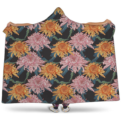 Japanese Chrysanthemum Pattern Print Hooded Blanket
