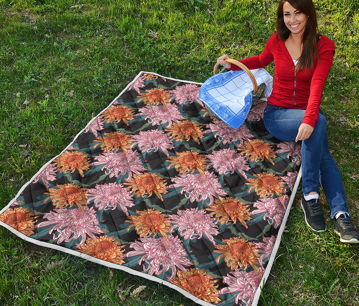 Japanese Chrysanthemum Pattern Print Quilt