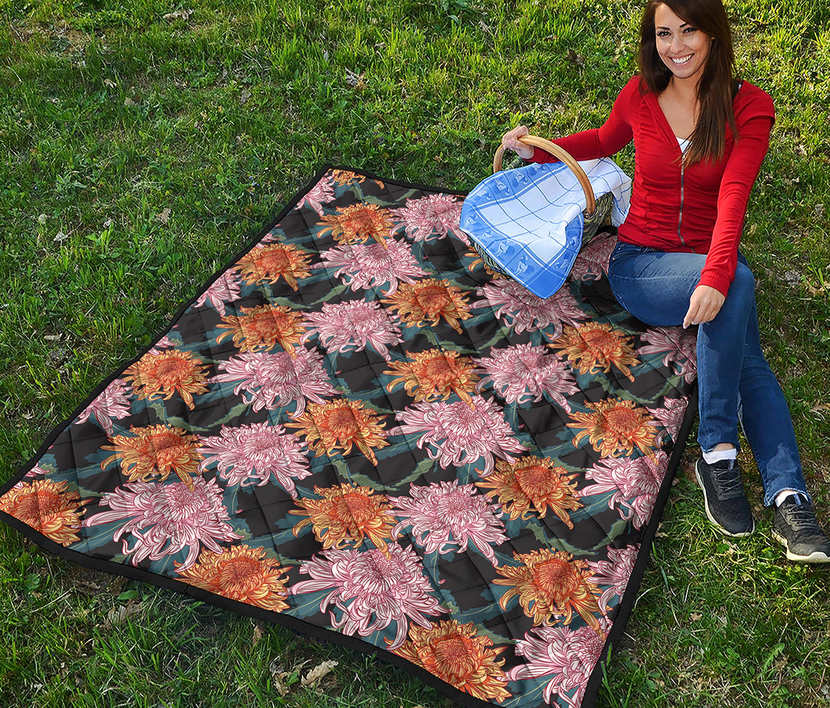 Japanese Chrysanthemum Pattern Print Quilt