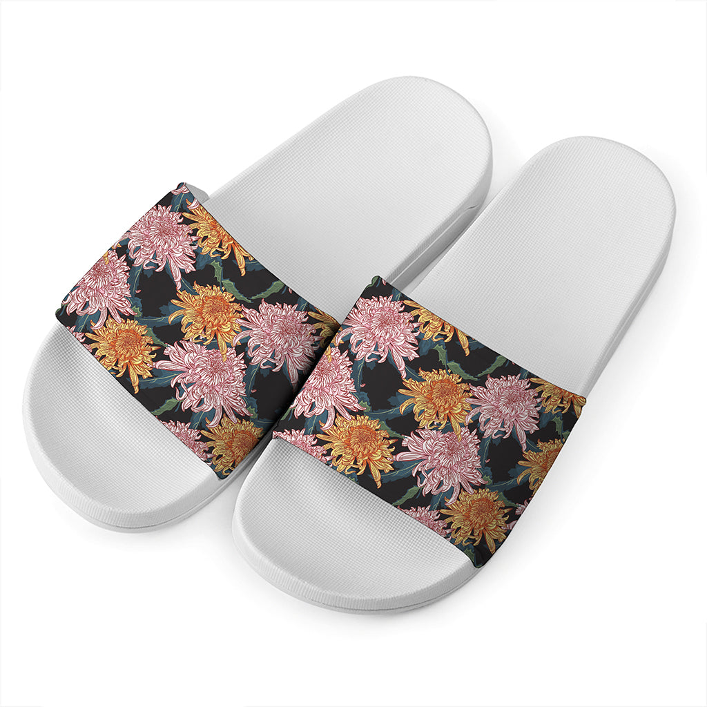 Japanese Chrysanthemum Pattern Print White Slide Sandals