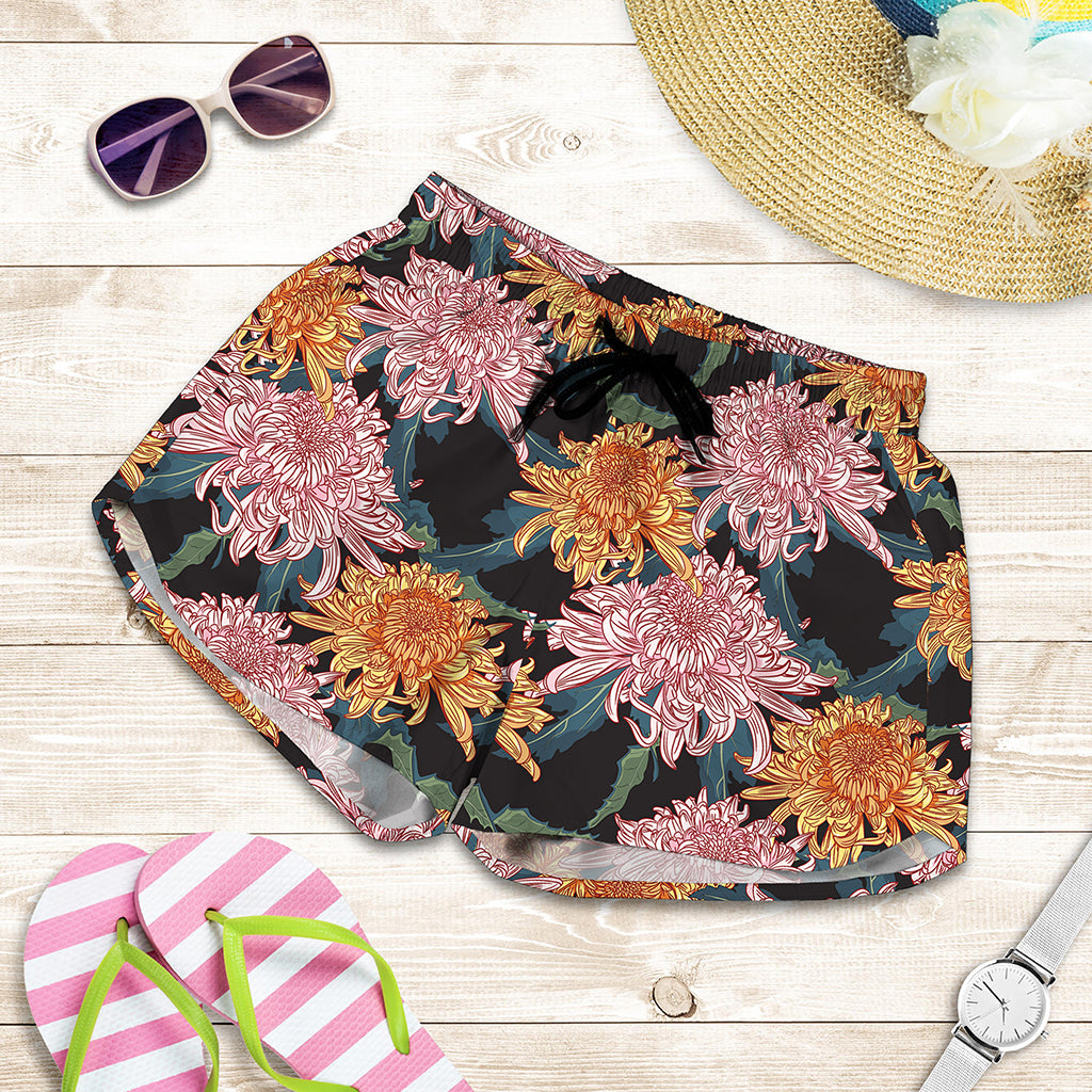 Japanese Chrysanthemum Pattern Print Women's Shorts