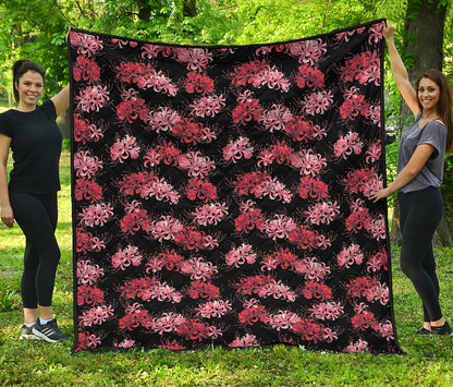 Japanese Cluster Amaryllis Pattern Print Quilt