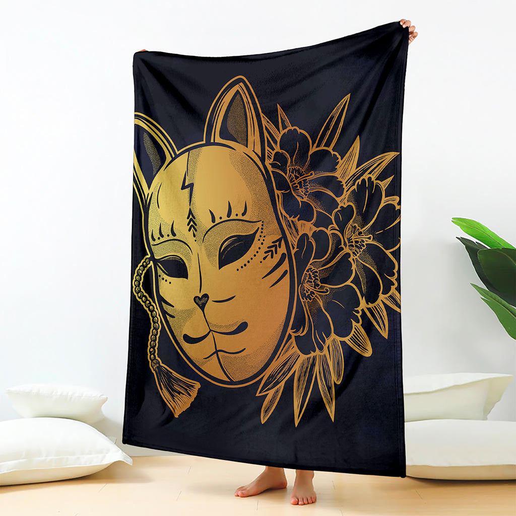 Japanese Fox Mask Print Blanket