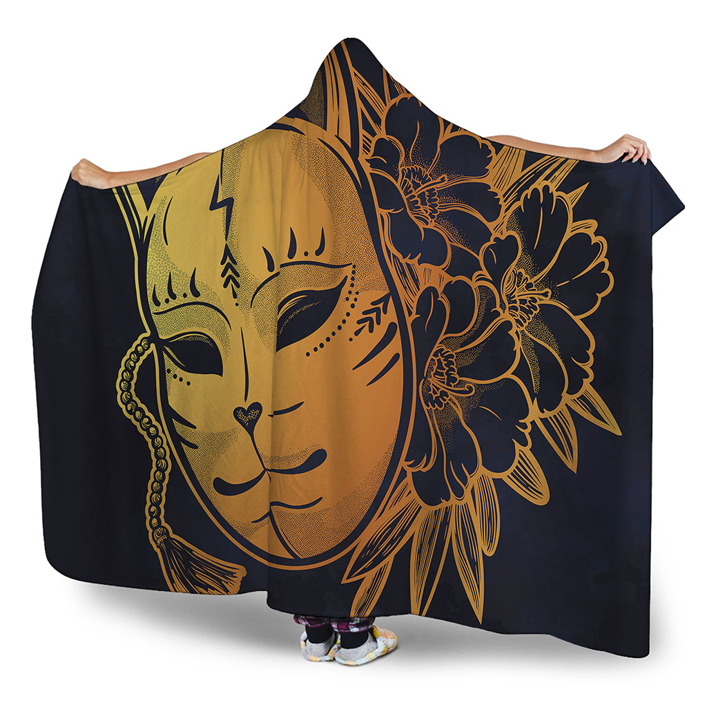 Japanese Fox Mask Print Hooded Blanket