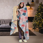 Japanese Geometric Pattern Print Hooded Blanket