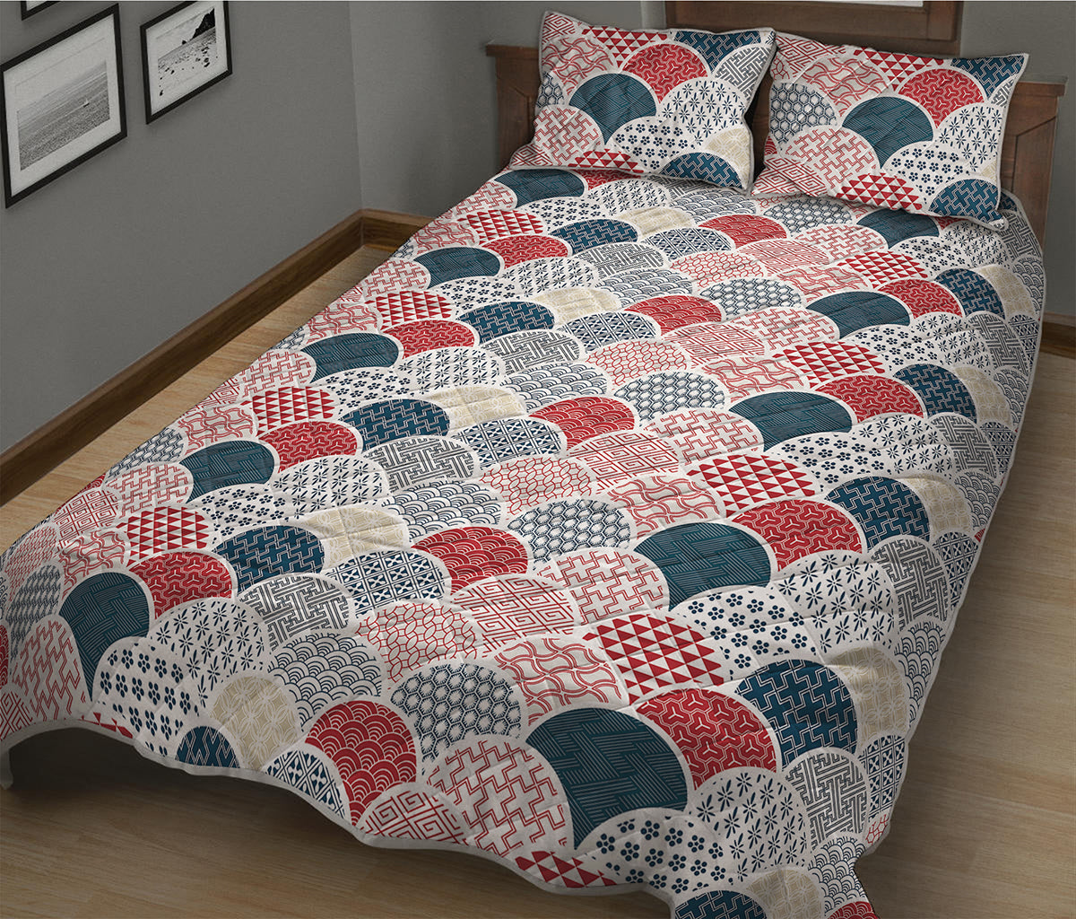 Japanese Geometric Pattern Print Quilt Bed Set