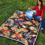 Japanese Hand Fan Pattern Print Quilt