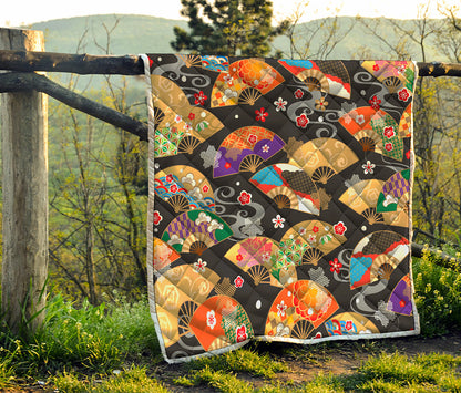 Japanese Hand Fan Pattern Print Quilt