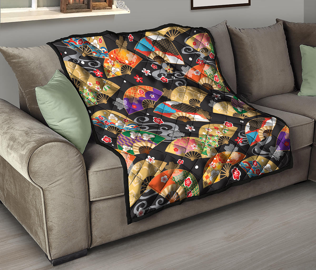 Japanese Hand Fan Pattern Print Quilt