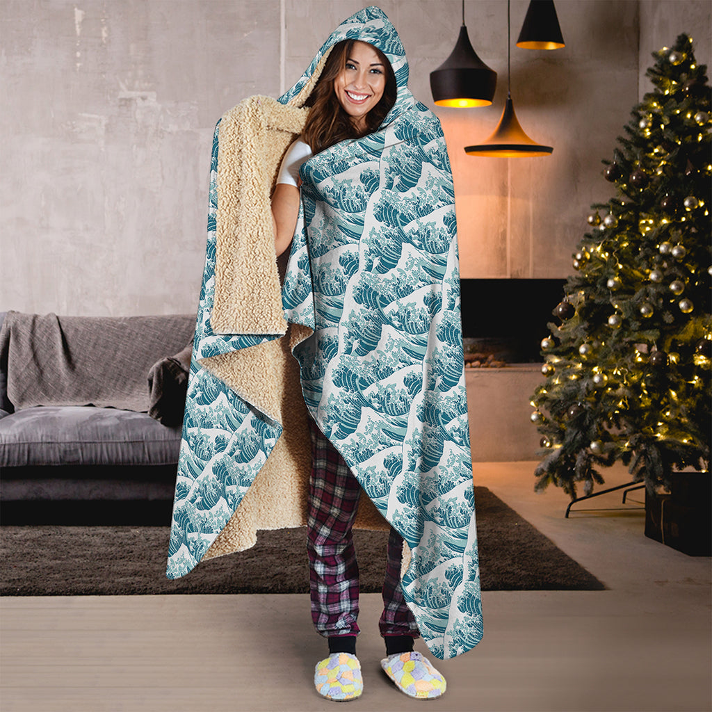 Japanese Kanagawa Wave Pattern Print Hooded Blanket