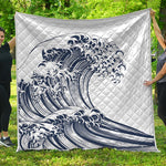 Japanese Kanagawa Wave Print Quilt