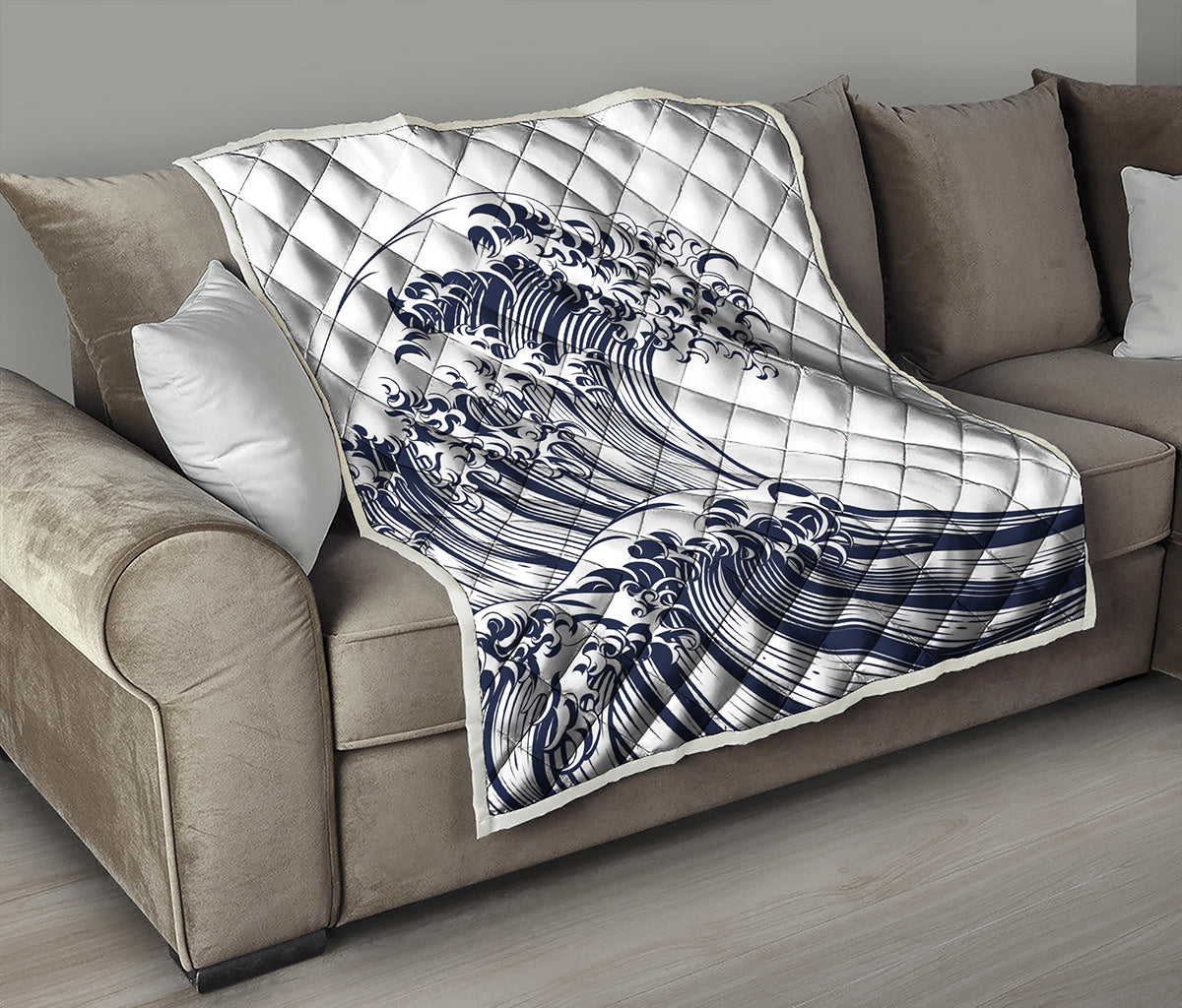 Japanese Kanagawa Wave Print Quilt