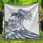 Japanese Kanagawa Wave Print Quilt