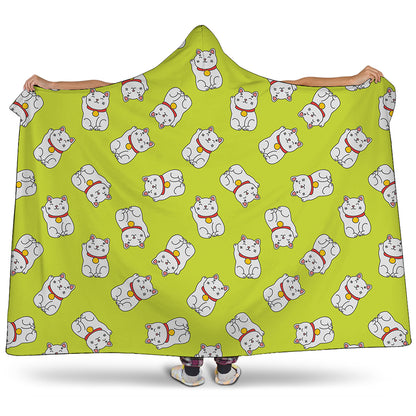 Japanese Lucky Cat Cartoon Print Hooded Blanket