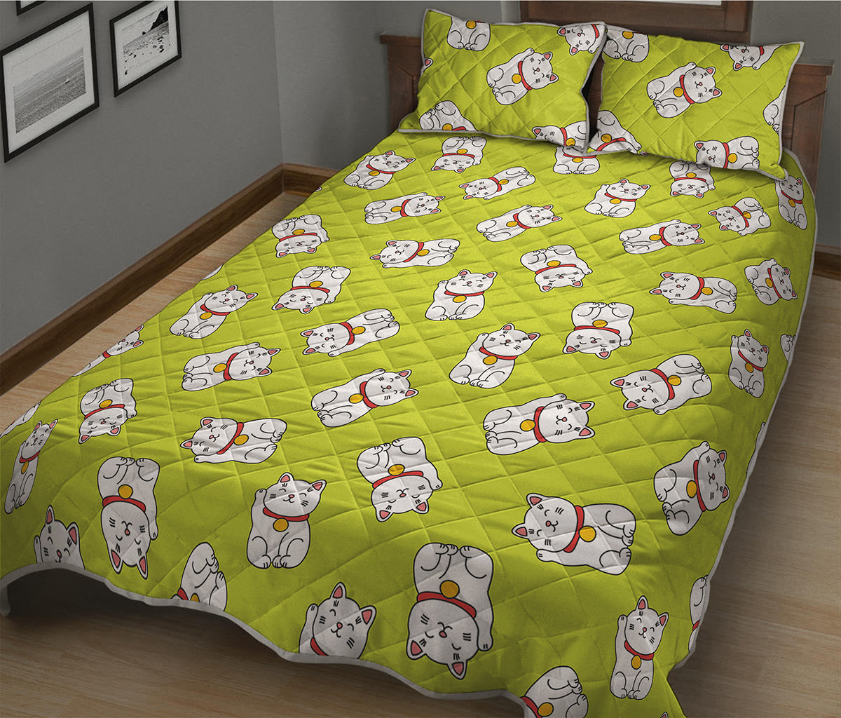 Japanese Lucky Cat Cartoon Print Quilt Bed Set